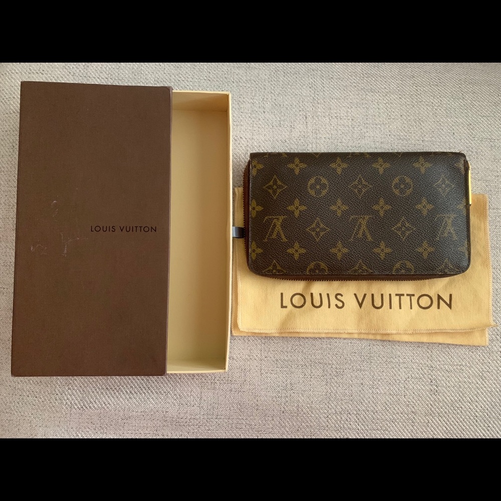 Louis Vuitton Zippy Wallet Monogram